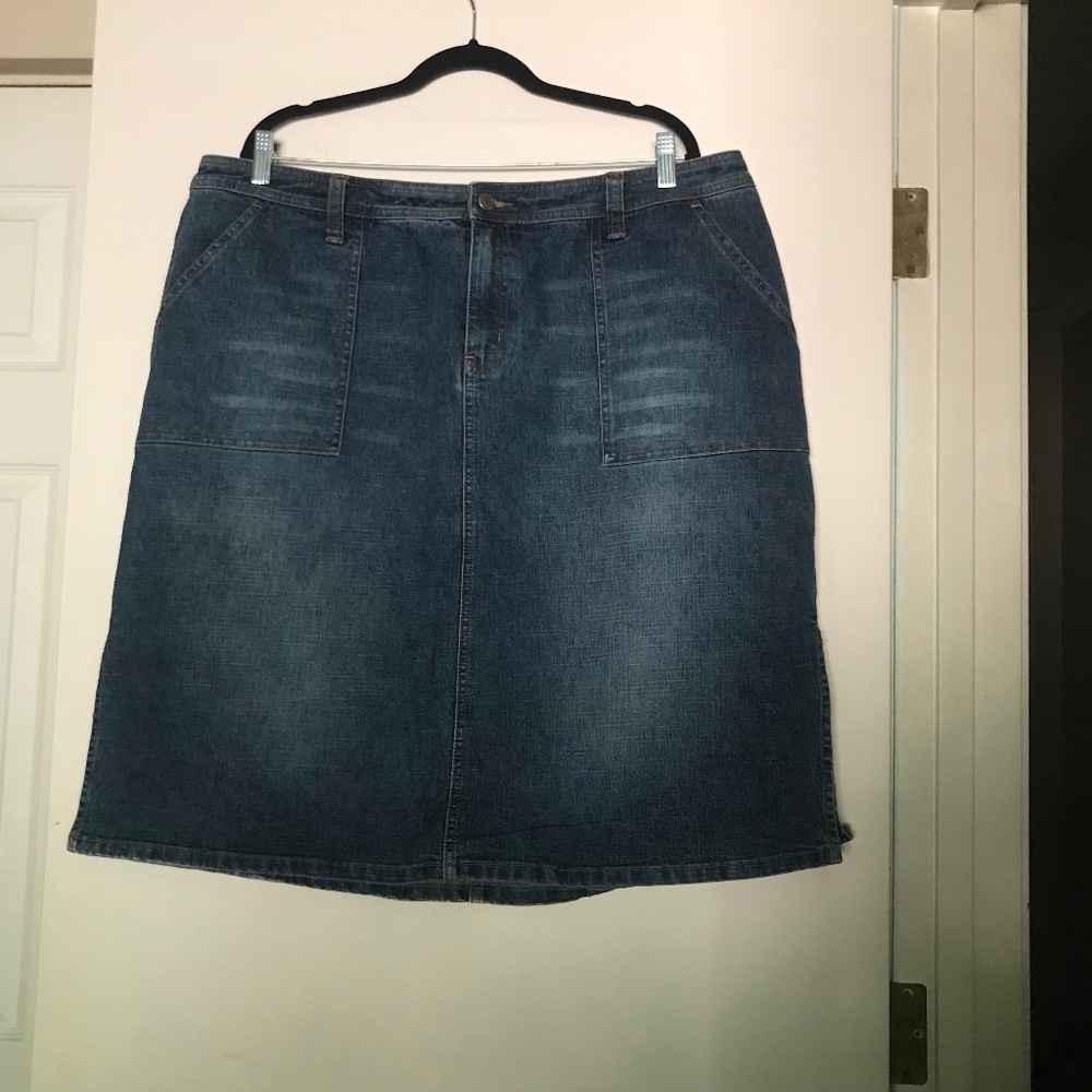 Venezia denim jean skirt 20 women’s plus size midi patch pocket Lane Bryant
